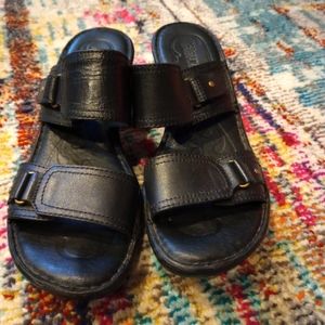 Born sandles